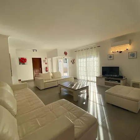 Rosa H7a Villa