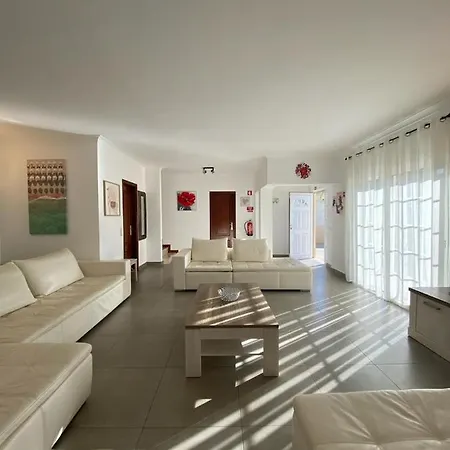 Rosa H7a Villa *